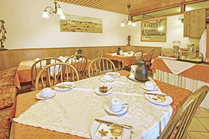 Breakfast room